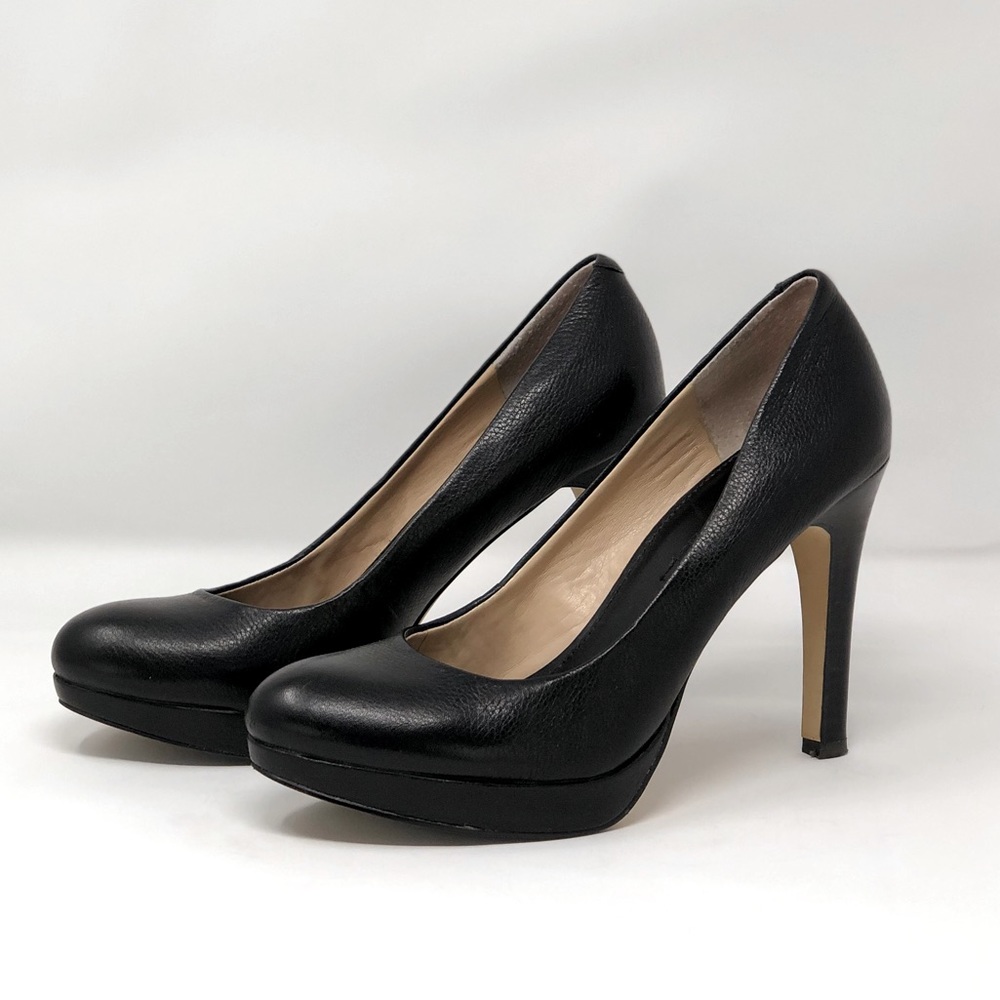Banana Republic Black heels. Size 8